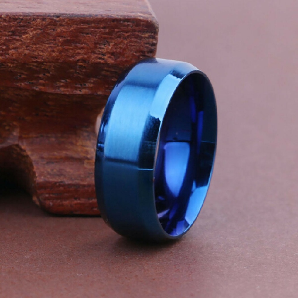 8mm  Stainless Steel Titanium Band Ring Men/women - Picture 2 of 2